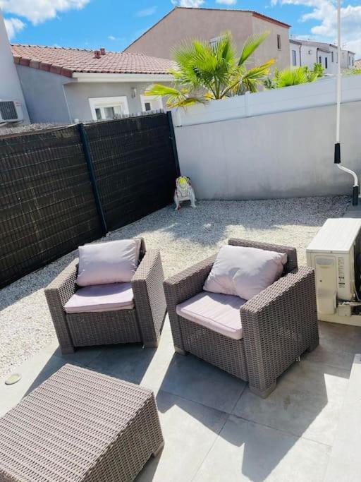 Jolie Maison De Village 2 Chambres Ouveillan Εξωτερικό φωτογραφία